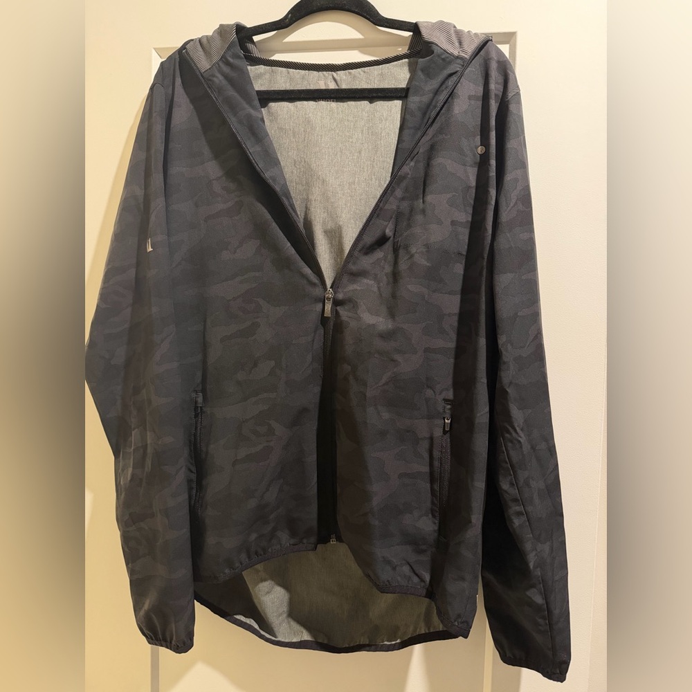 Vuori Camo outdoor trainer shell